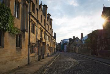 Sunlit Oxford Street